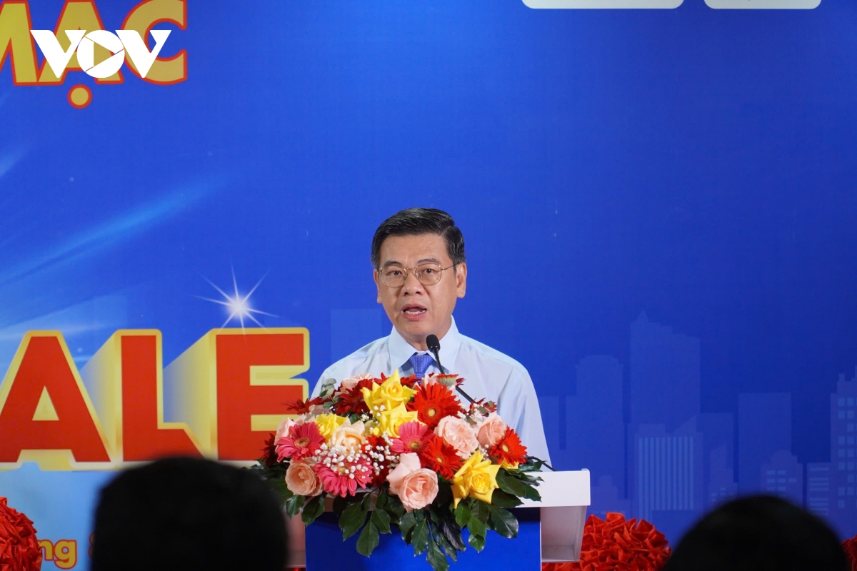 "Tiêu dùng dưới lòng đất" - Mô hình kích cầu tiêu dùng nội địa và đầu tư công